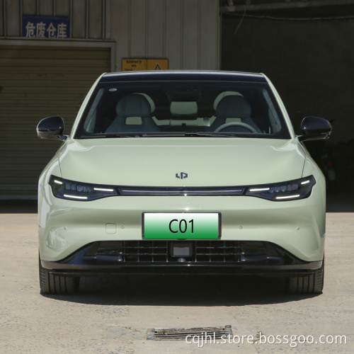 2022 New Car 500KM Two-Wheel Drive Standard Model with Panoramic Sunroof 4-Door 5-Seat Electric Sedan Leapmotor C01
